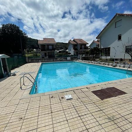 Chalet En Urbanizacion Con Piscina Argoños Εξωτερικό φωτογραφία