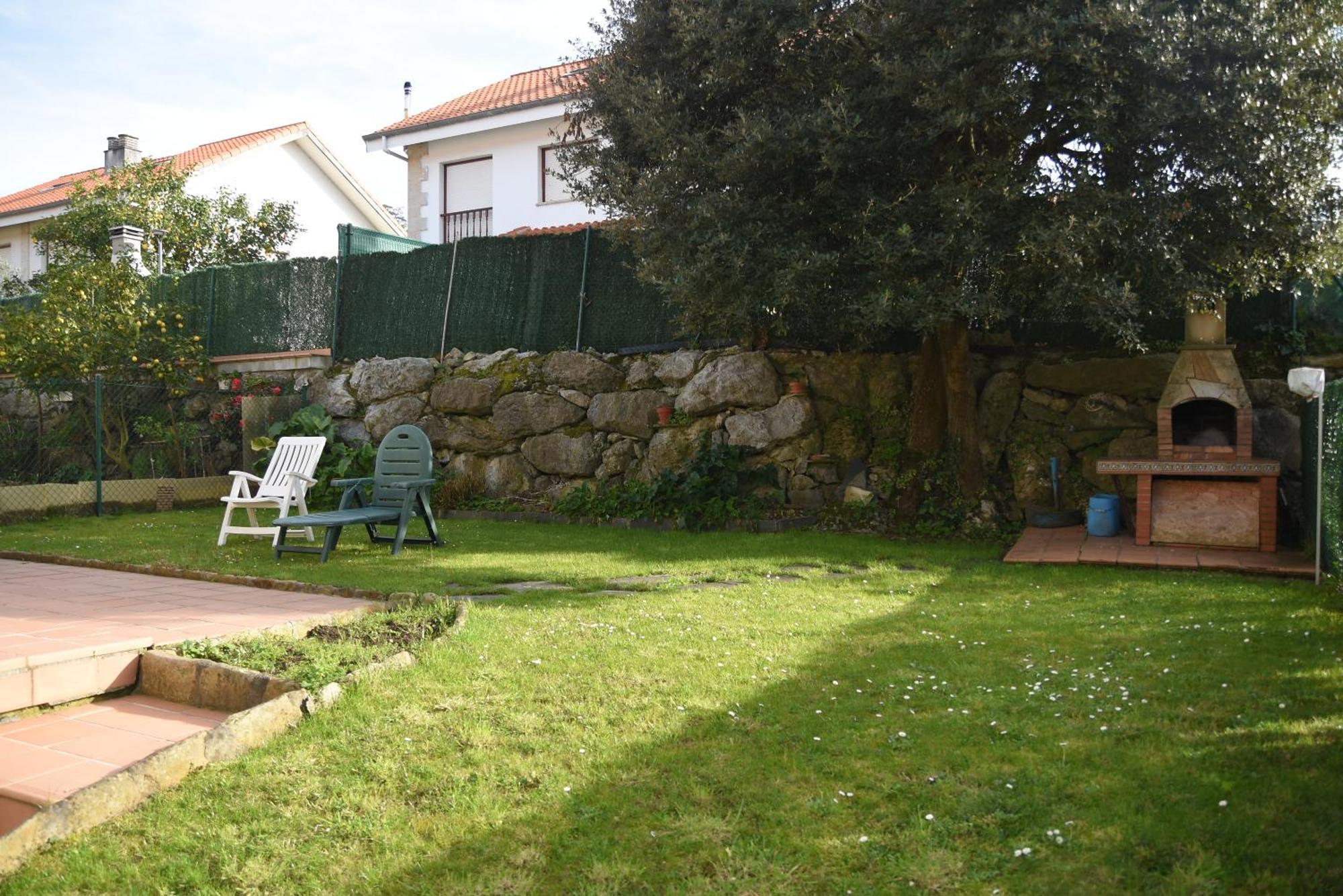 Chalet En Urbanizacion Con Piscina Argoños Εξωτερικό φωτογραφία