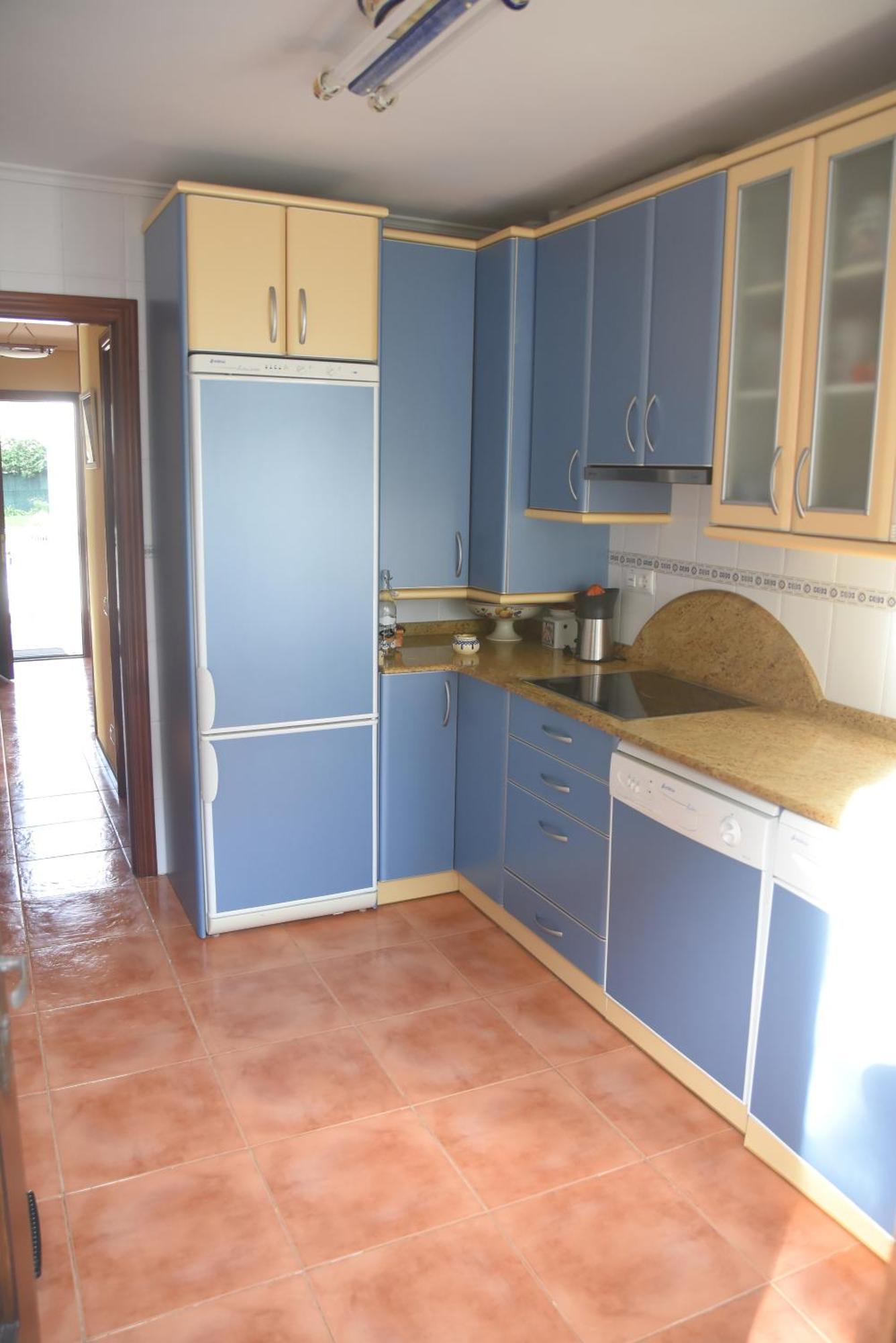 Chalet En Urbanizacion Con Piscina Argoños Εξωτερικό φωτογραφία